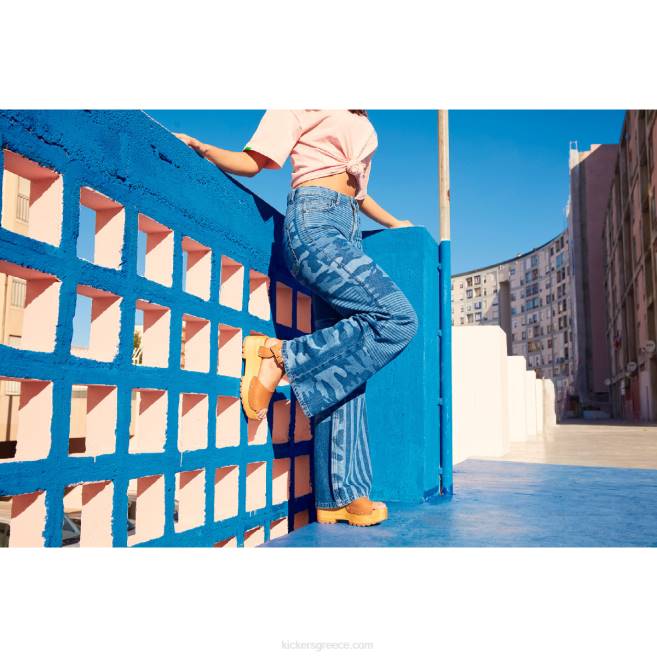 γυναίκες κλωτσιά σφήνα σοφή καμήλαKickers J48626